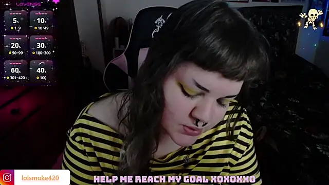 Snapshot of Bdsm_and_fries chatting on 10.30.25 Bdsm and fries online show from 10.30.25