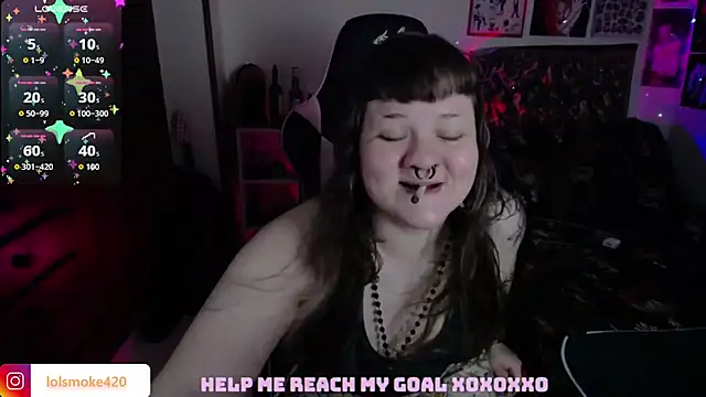 Snapshot of Bdsm_and_fries chatting on 11.17.25 Bdsm and fries online show from 11.17.25