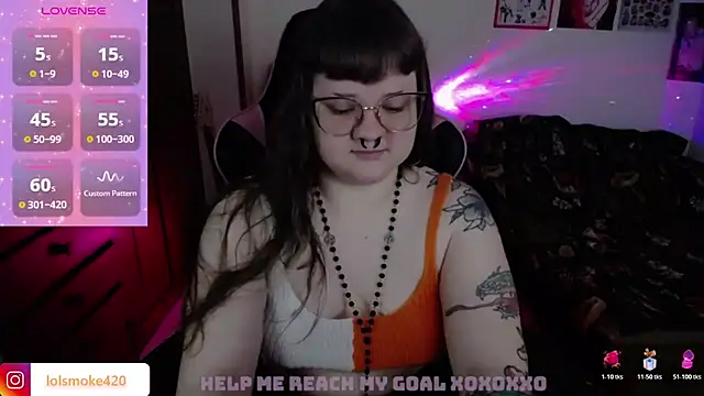 Snapshot of Bdsm_and_fries chatting on 12.19.25 Bdsm and fries online show from 12.19.25