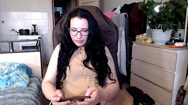 Snapshot of AnKey_Rayah chatting on 06.14.26 AnKey Rayah online show from 06.14.26