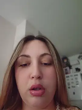 Snapshot of sofiabichota chatting on 06.11.26 sofiabichota online show from 06.11.26