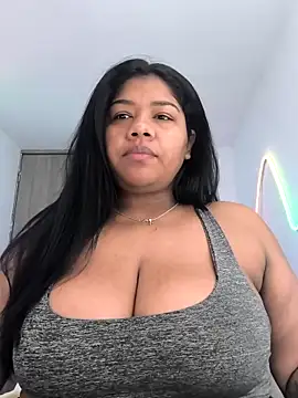 paola091 online show from 04.12.26