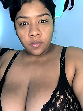 Snapshot of paola091 chatting on 05.01.26 paola091 online show from 05.01.26