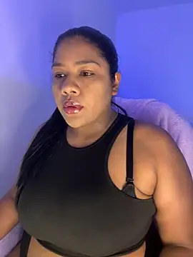 Snapshot of paola091 chatting on 06.18.26 paola091 online show from 06.18.26