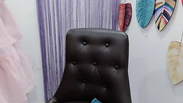 Aminababiew online show from 04.26.26