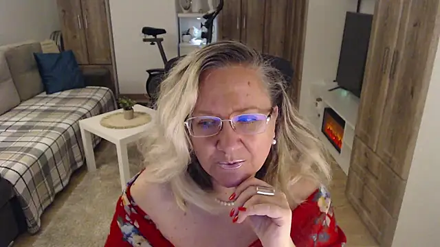 Raisshy online show from 02.14.25