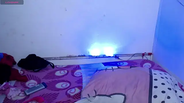 ninatiny online show from 04.09.26