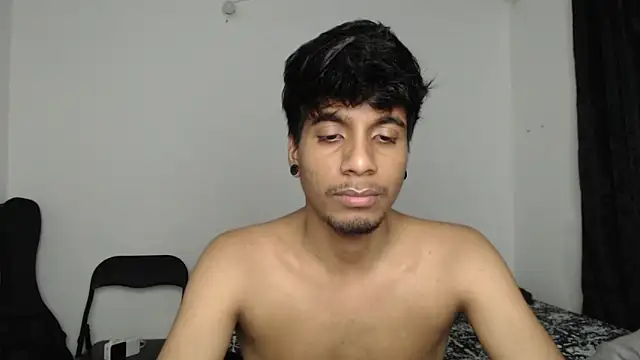 Snapshot of stevenosori chatting on 10.27.25 stevenosori online show from 10.27.25