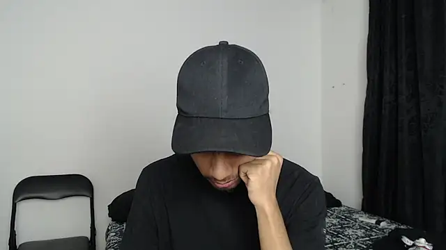 Snapshot of stevenosori chatting on 11.06.25 stevenosori online show from 11.06.25