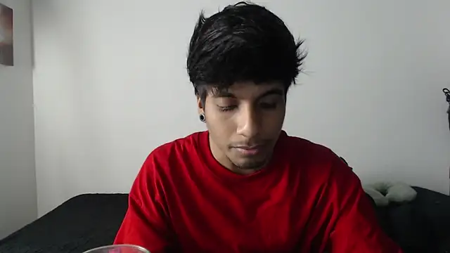 Snapshot of stevenosori chatting on 11.21.25 stevenosori online show from 11.21.25