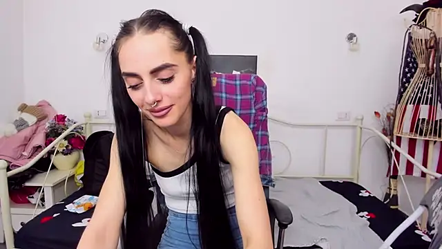 Snapshot of jessystarr chatting on 02.24.25 jessystarr online show from 02.24.25