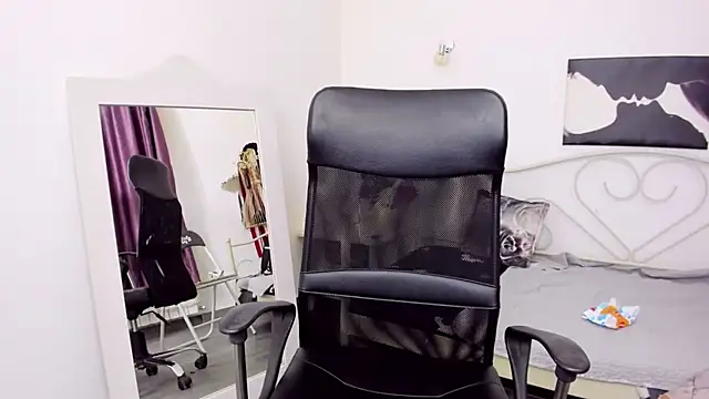 Snapshot of jessystarr chatting on 02.28.25 jessystarr online show from 02.28.25