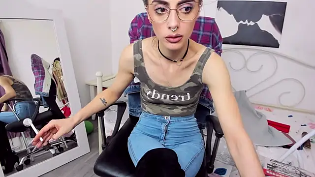 Snapshot of jessystarr chatting on 03.12.25 jessystarr online show from 03.12.25