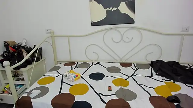 Snapshot of jessystarr chatting on 09.27.25 jessystarr online show from 09.27.25