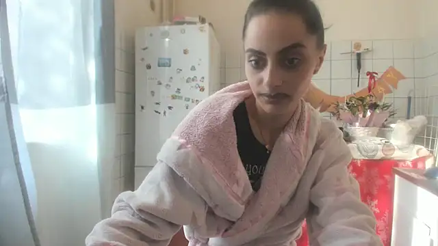 Snapshot of jessystarr chatting on 09.28.25 jessystarr online show from 09.28.25