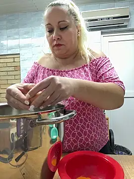 Snapshot of SabinaSweety chatting on 01.31.25 SabinaSweety online show from 01.31.25