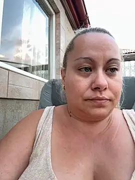 Snapshot of SabinaSweety chatting on 09.08.25 SabinaSweety online show from 09.08.25