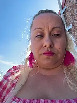 SabinaSweety online show from 04.05.26