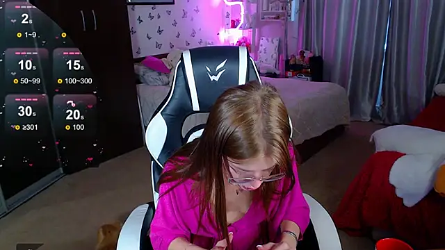 Kira honeyy online show from 04.05.26