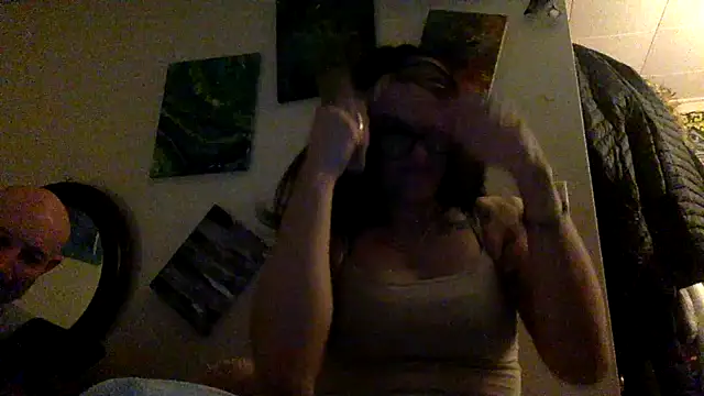 Snapshot of BLOSSOM_GIRL chatting on 01.18.25 BLOSSOM GIRL online show from 01.18.25