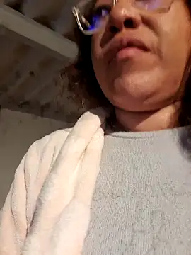 mila38 online show from 02.19.26