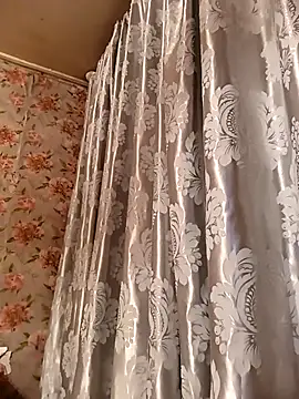 Cerd Ayaz online show from 10.22.25