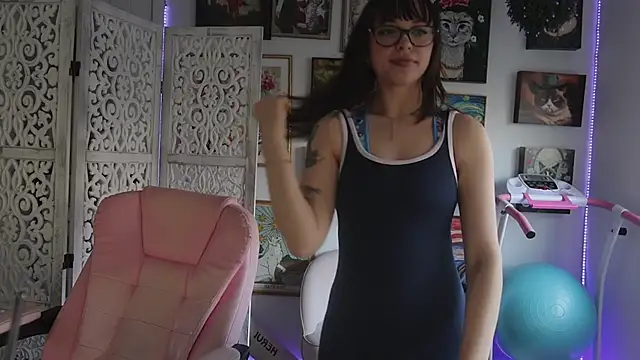 Snapshot of makiyahbelle chatting on 06.16.26 makiyahbelle online show from 06.16.26