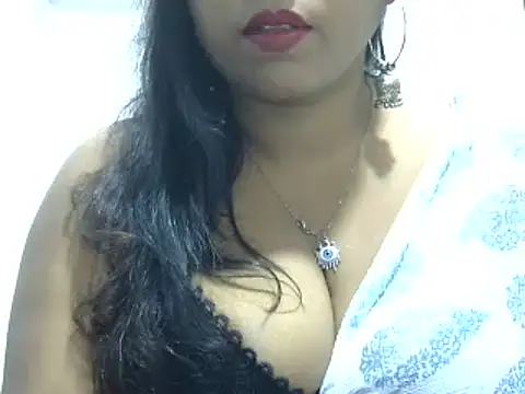 Snapshot of ROSEE_MERRYYYY chatting on 03.19.25 ROSEE MERRYYYY online show from 03.19.25