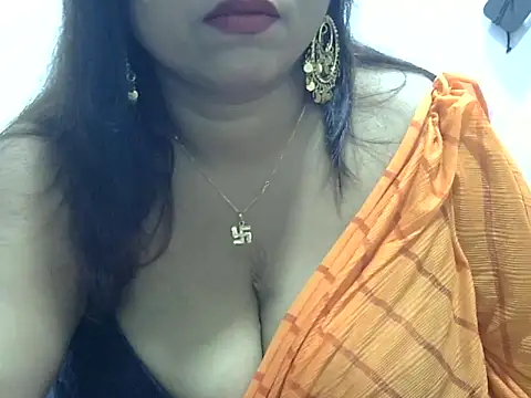 Snapshot of ROSEE_MERRYYYY chatting on 03.13.26 ROSEE MERRYYYY online show from 03.13.26