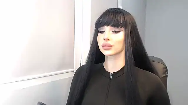 Snapshot of Lady_Joli chatting on 12.07.24 Lady Joli online show from 12.07.24