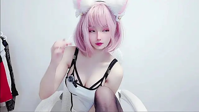 Niya-Nyan online show from 04.15.26