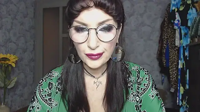 Snapshot of Aziza1 chatting on 03.08.26 Aziza1 online show from 03.08.26