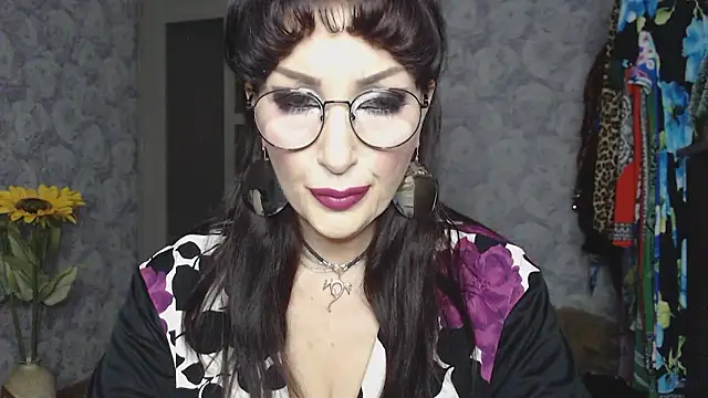 Snapshot of Aziza1 chatting on 03.11.26 Aziza1 online show from 03.11.26