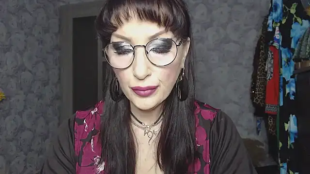 Snapshot of Aziza1 chatting on 03.31.26 Aziza1 online show from 03.31.26