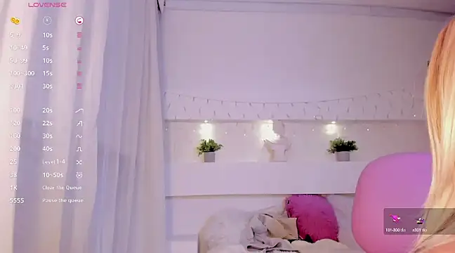 AshleyRoys online show from 01.05.25