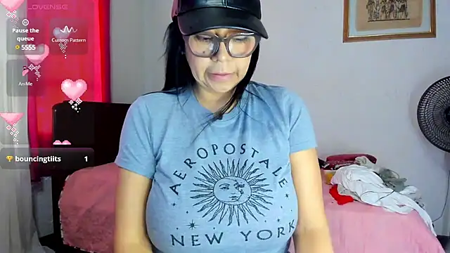 Silver Lovee online show from 01.16.25