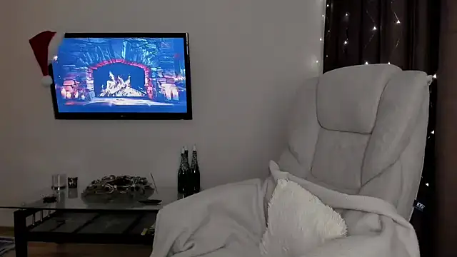 SeasonalSomeone online show from 01.09.25