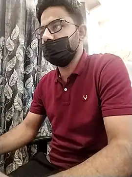 Snapshot of hotindianstud chatting on 02.22.25 hotindianstud online show from 02.22.25