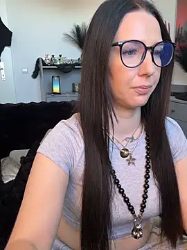 Trixie-Tainted online show from 04.08.26