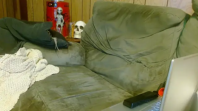 Snapshot of snickers1 chatting on 09.11.25 snickers1 online show from 09.11.25