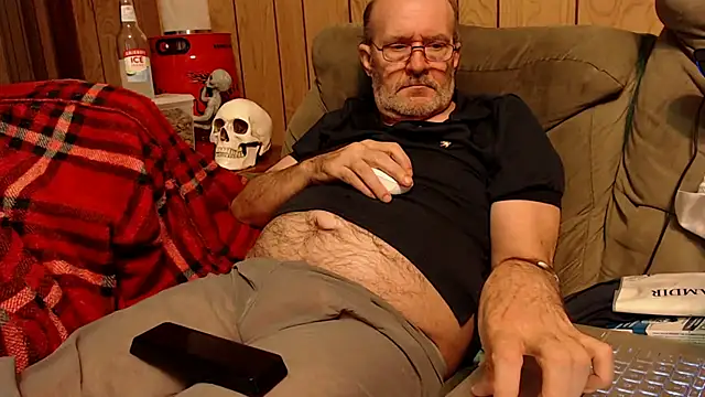 Snapshot of snickers1 chatting on 11.11.25 snickers1 online show from 11.11.25