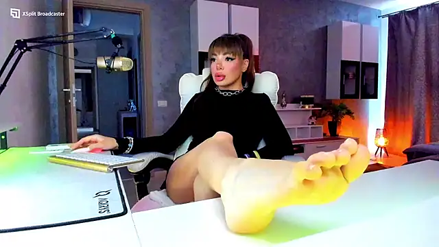 Miss kay1111 online show from 06.28.26