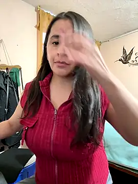 latinfemale online show from 11.17.25