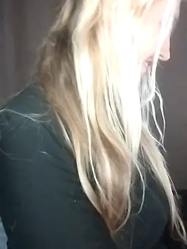 Mllesha74000 online show from 12.02.25