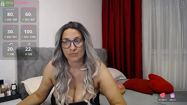 Snapshot of Aphrodite_S32 chatting on 06.18.26 Aphrodite S32 online show from 06.18.26