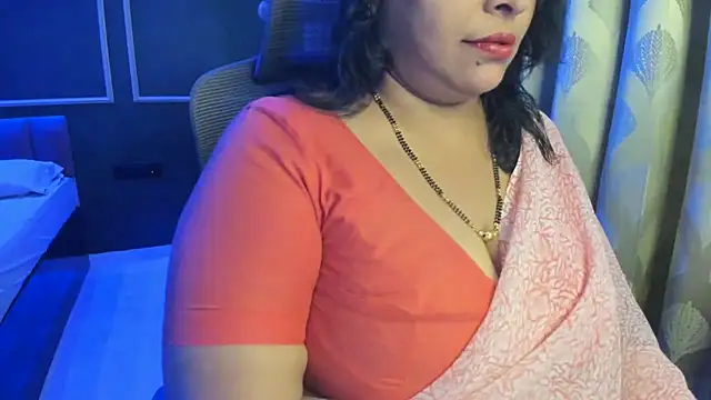 Snapshot of tarivishu23 chatting on 05.14.26 tarivishu23 online show from 05.14.26