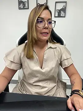 KellyBrooklyn  online show from 03.15.25