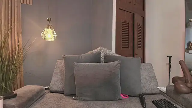 ChristieKroes online show from 09.25.25