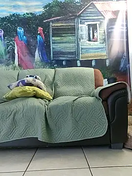 Snapshot of tropikboy chatting on 01.08.26 tropikboy online show from 01.08.26