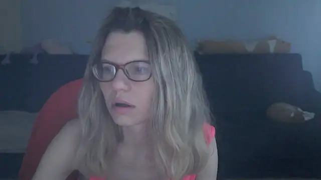 night is dark online show from 03.12.26